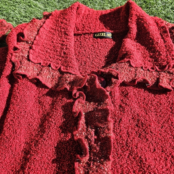 Gizel Sweater Cardigan Vintage Cardigan Red 1X Shoulder Pads 2-Button Closure - Picture 2 of 16
